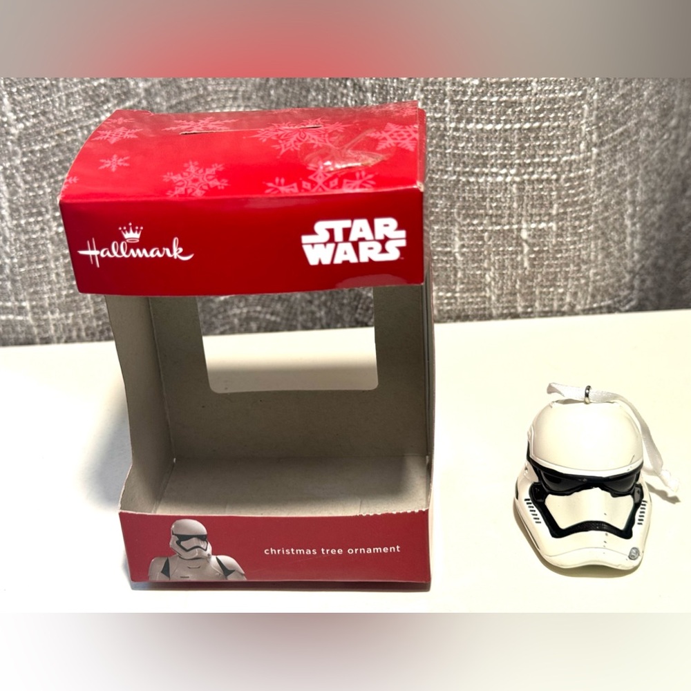 Hallmark Star Wars Stormtrooper Ornament